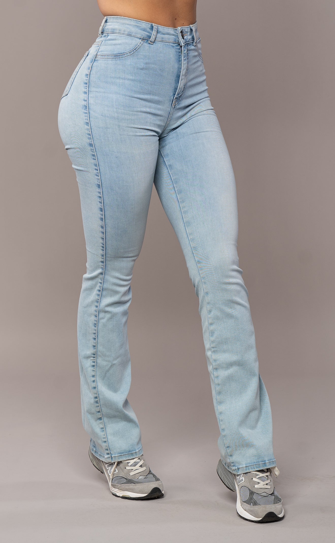 Floor™ - Flared Vintage Jeans