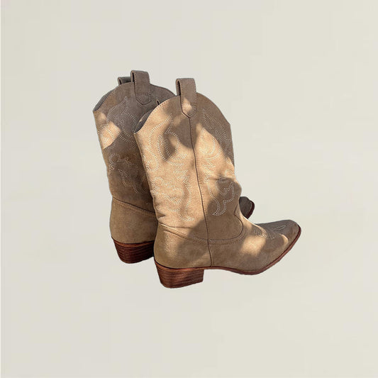 Daisy™ - Cowboy Boots